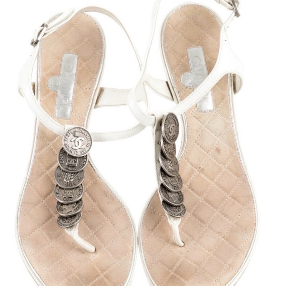 CHANEL White Leather Thong Sandals with Stacked Silver Coin Medallions